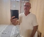 Встретьте Мужчинa : Bernard, 64 лет до Франция  Riom